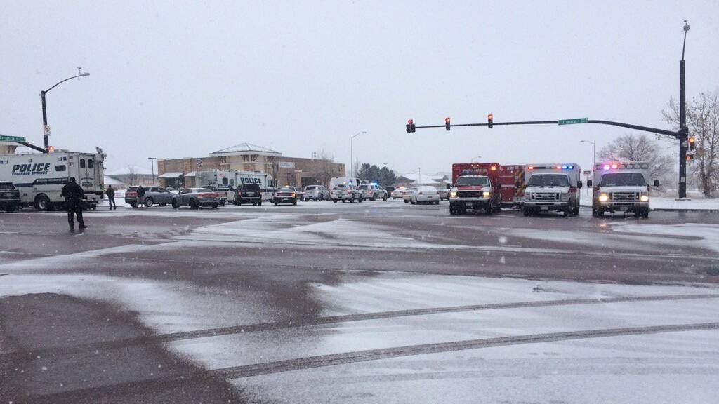 Emergency services in Colorado Springs. Photo: @bystephenhobbs, Twitter.