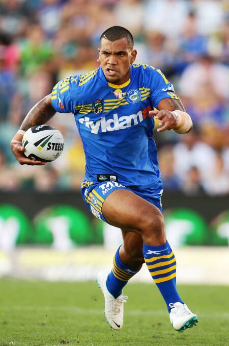 SYDNEY, AUSTRALIA - MARCH 09:  Manu Ma'u of the Eels makes a break during the round one NRL match between the Parramatta Eels and the New Zealand Warriors at Pirtek Stadium on March 9, 2014 in Sydney, Australia.  (Photo by Matt King/Getty Images) Manu Ma'u, round 1, NRL Eels Picture: getty images